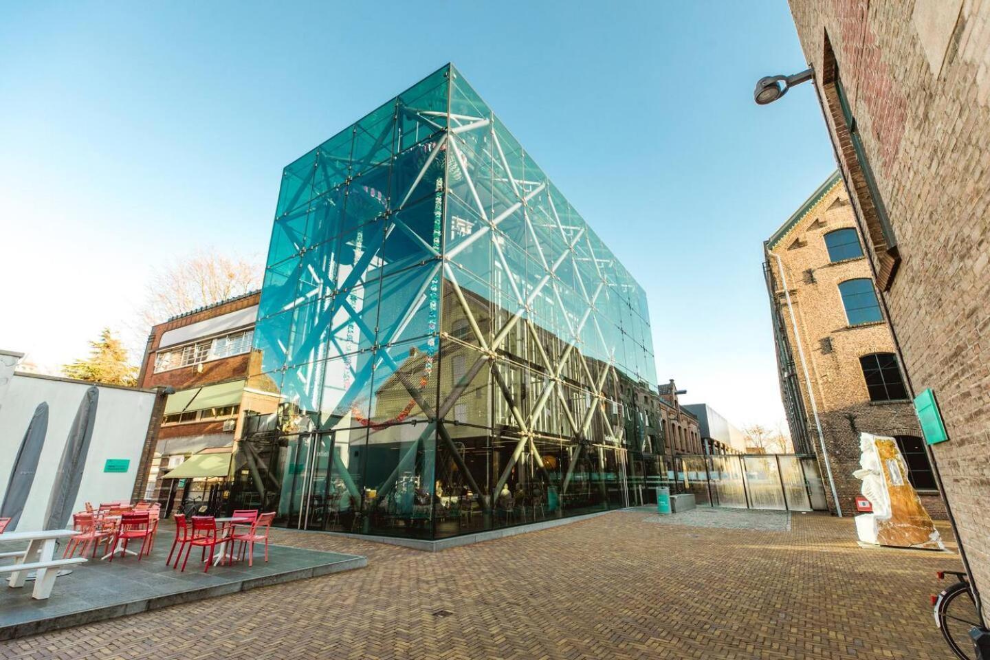 Stadsvilla Luxurious 3 room loft met airco Willem 2 Tilburg Exteriör bild