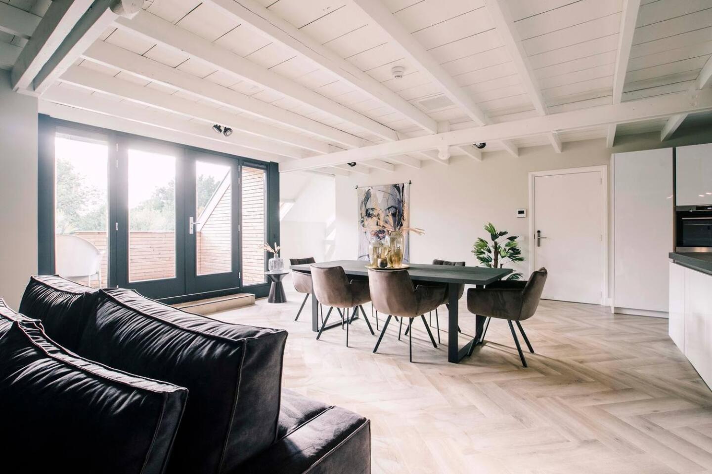 Stadsvilla Luxurious 3 room loft met airco Willem 2 Tilburg Exteriör bild
