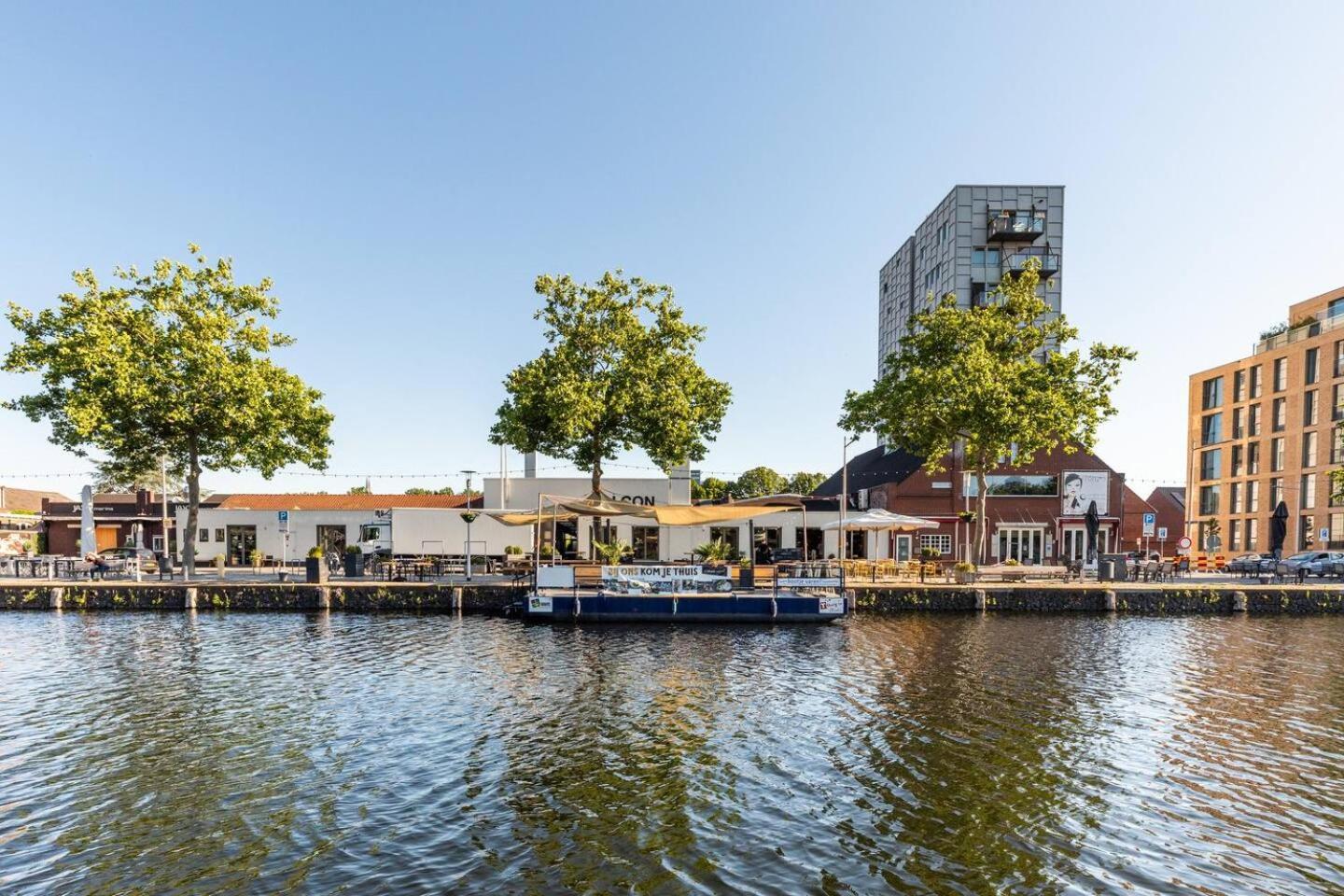 Stadsvilla Luxurious 3 room loft met airco Willem 2 Tilburg Exteriör bild