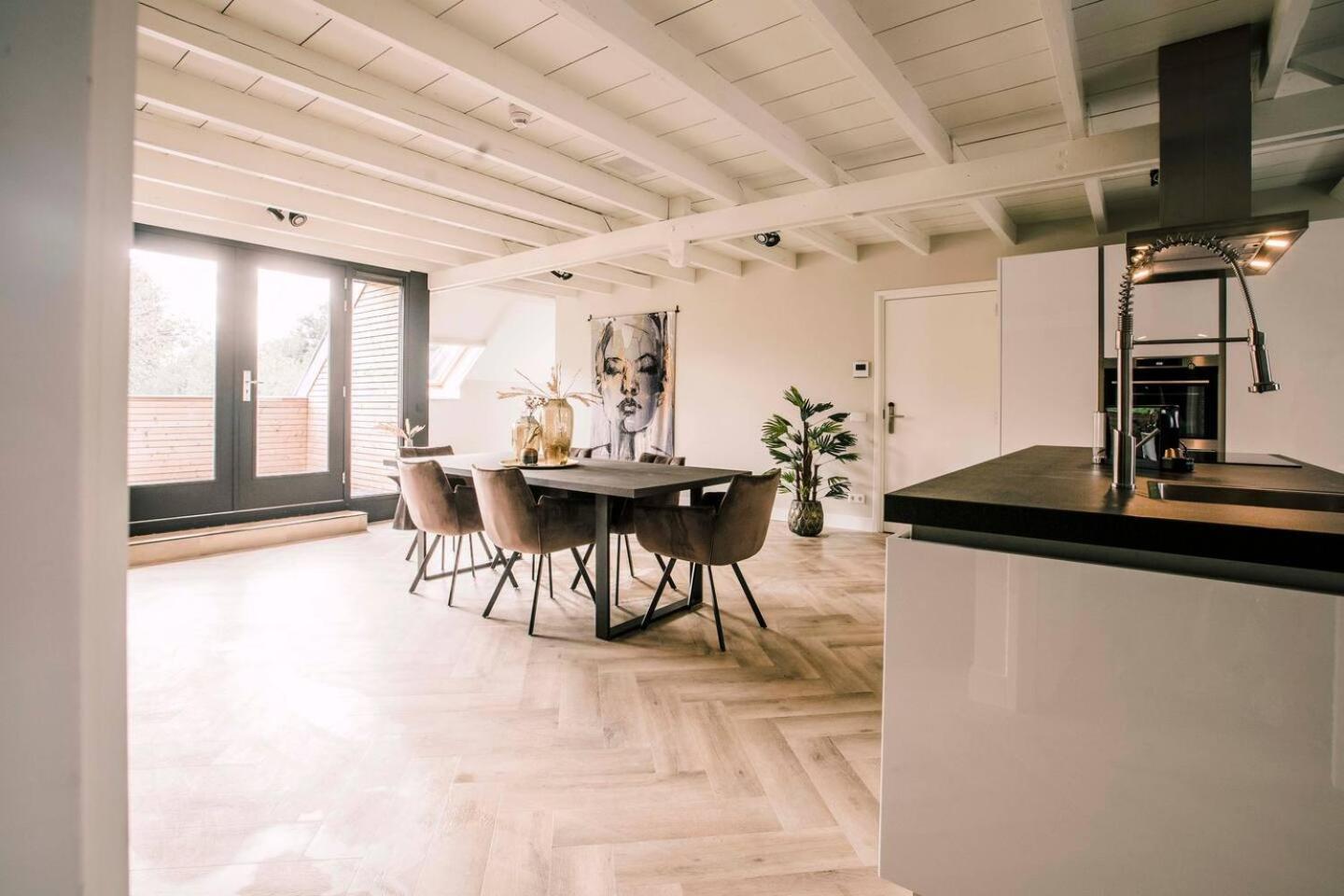 Stadsvilla Luxurious 3 room loft met airco Willem 2 Tilburg Exteriör bild