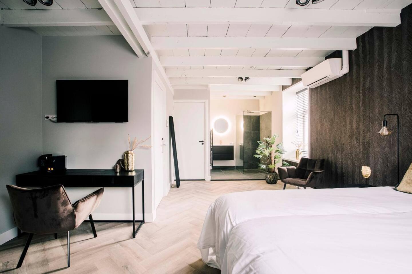 Stadsvilla Luxurious 3 room loft met airco Willem 2 Tilburg Exteriör bild